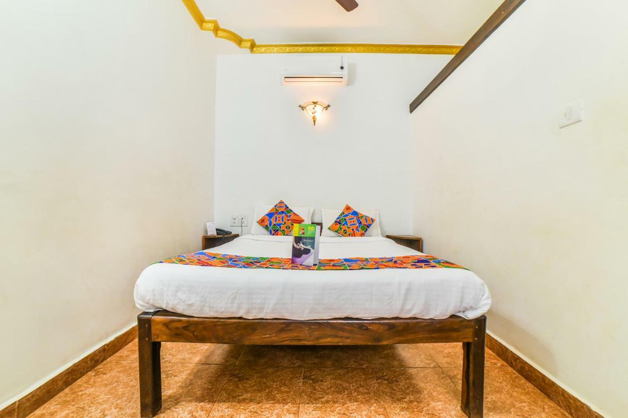 Fabhotel Yoyo Cottage With Pool - Nr Chapora Fort Vagator Dış mekan fotoğraf